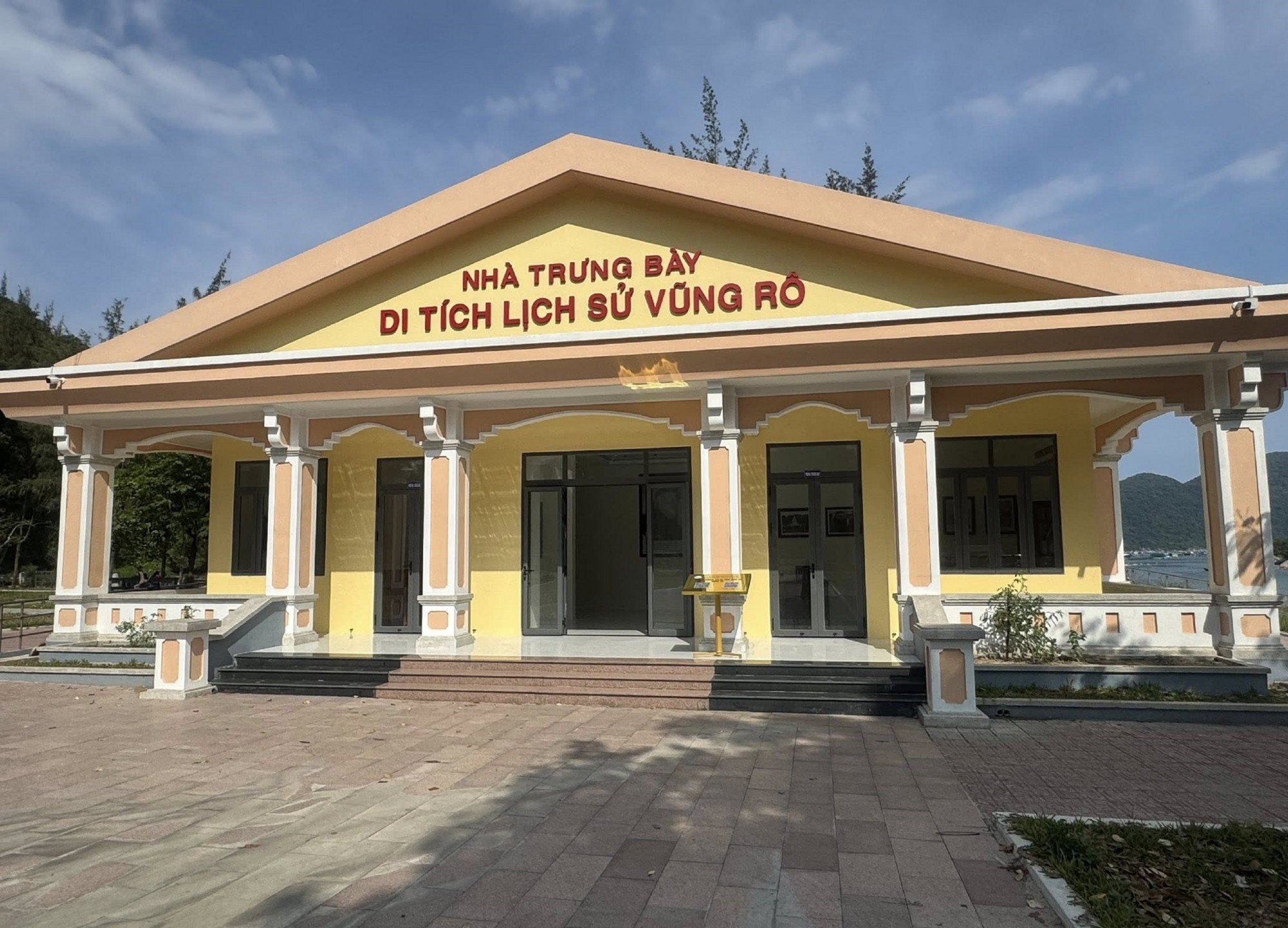 Xanh ngắt Vũng Rô - Báo Phụ Nữ