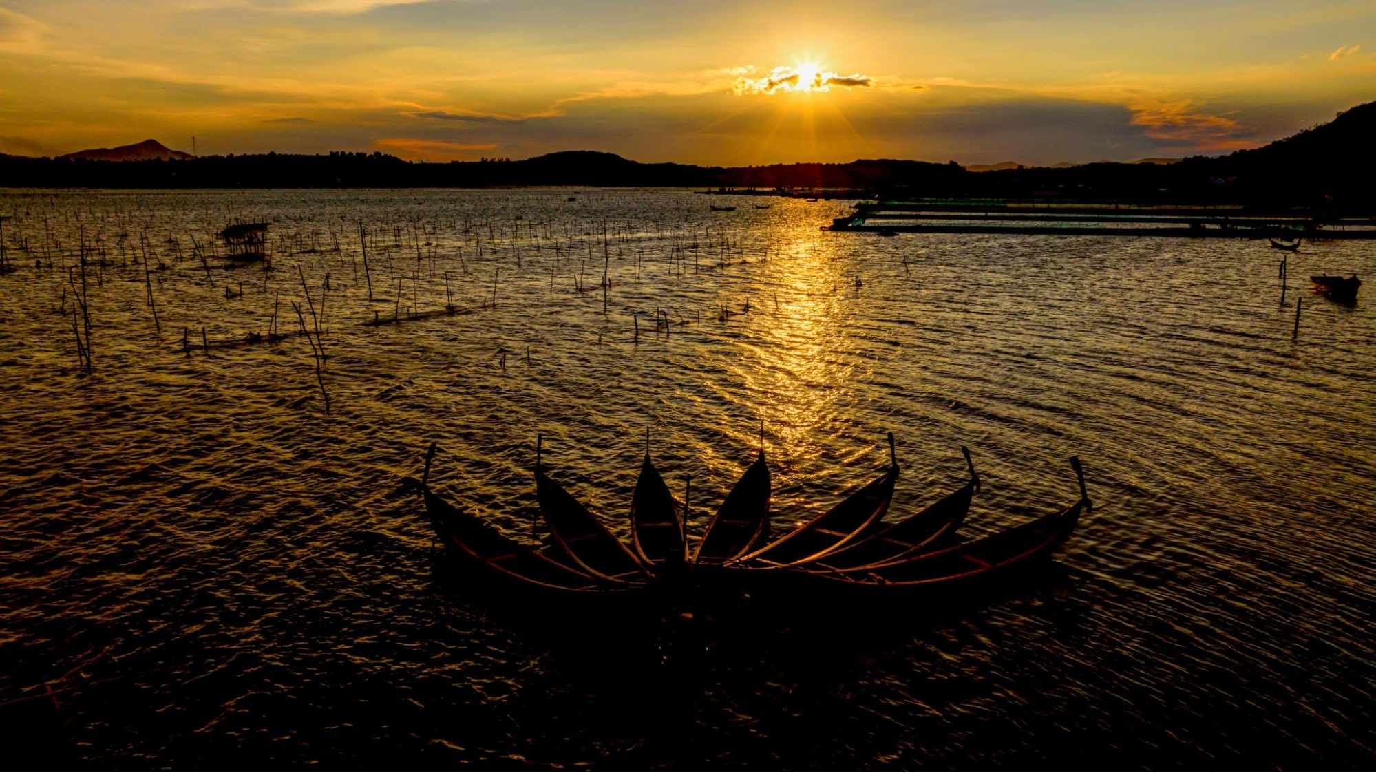 Đầm Ô Loan tuyệt tác thiên nhiên giữa lòng Phú Yên - Lalago