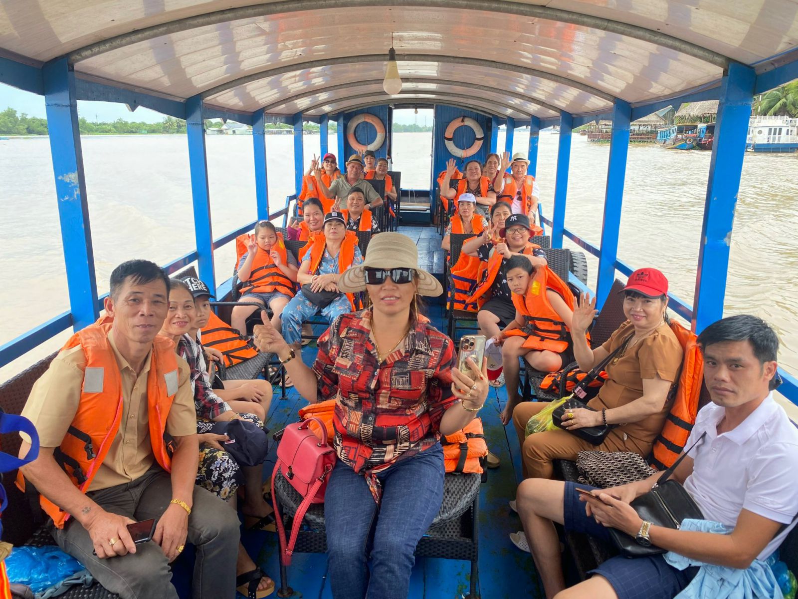 Tours Du Lịch 4 Cồn - Long - Lân - Quy - Phụng