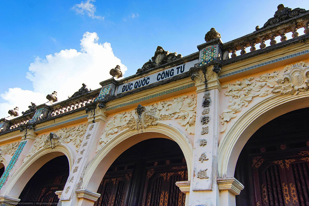 Du Lịch Tiền Giang - Lăng Hoàng Gia - Dinh Tỉnh Trưởng - Biển Gò Công - Công ty du lịch Vinh Tour Cần Thơ